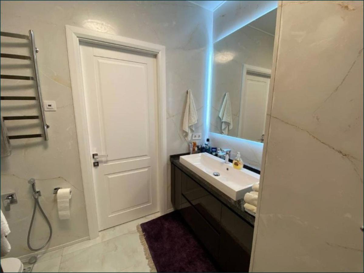 Lux 1-Bedroom Panoramic View Most City Center Area Dnipro Dış mekan fotoğraf