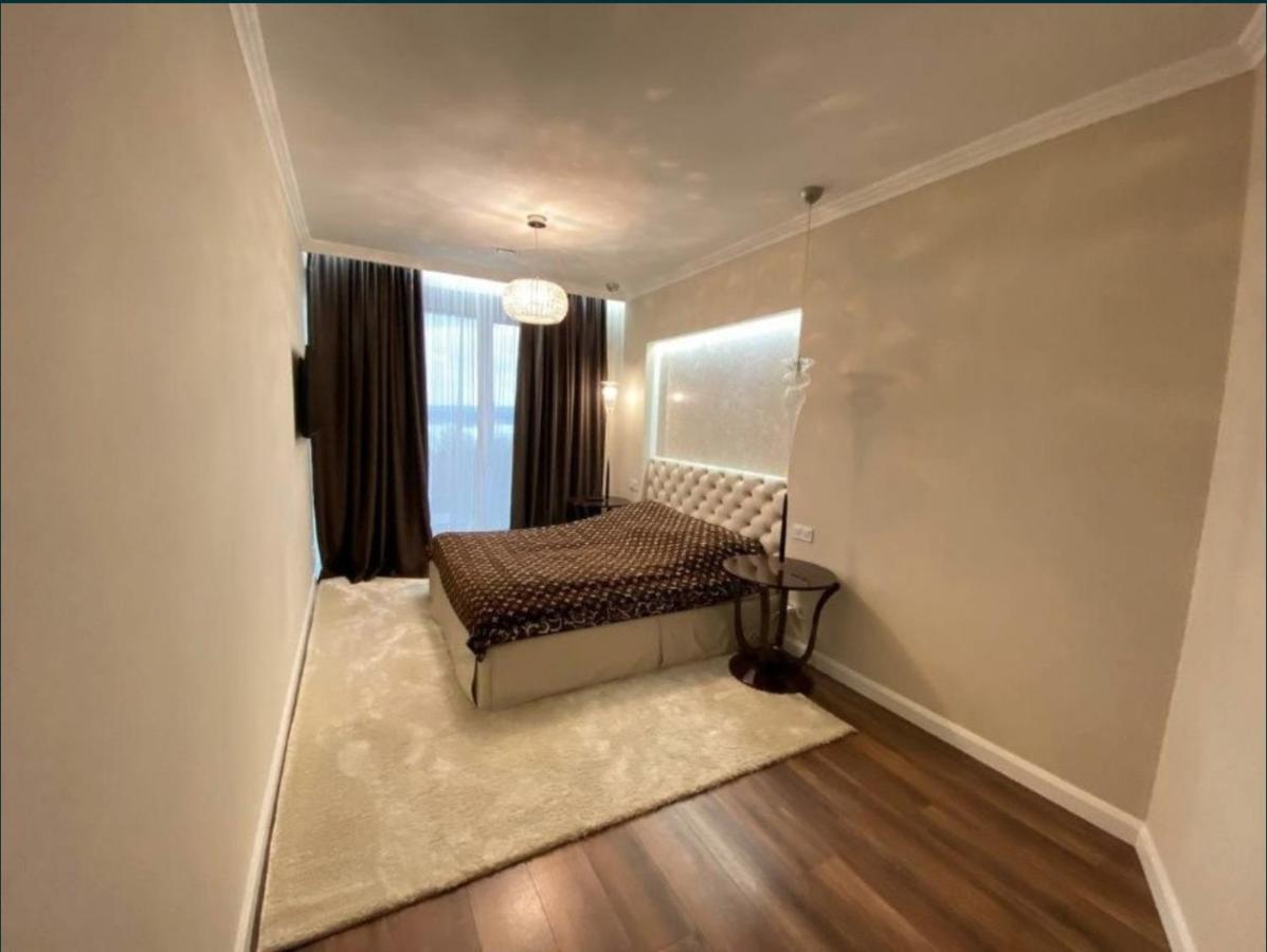 Lux 1-Bedroom Panoramic View Most City Center Area Dnipro Dış mekan fotoğraf